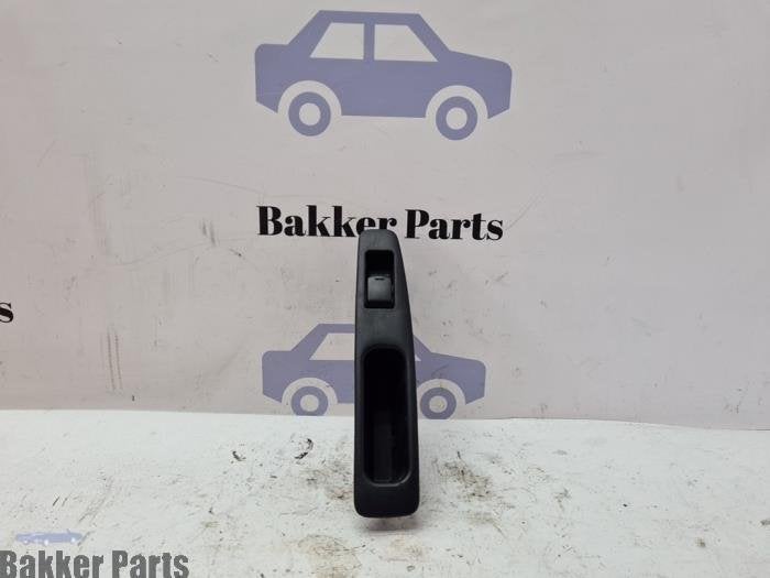 Elektrisch Raam Schakelaar van een Nissan Qashqai, Gebruikt, -, -, Ophalen of Verzenden