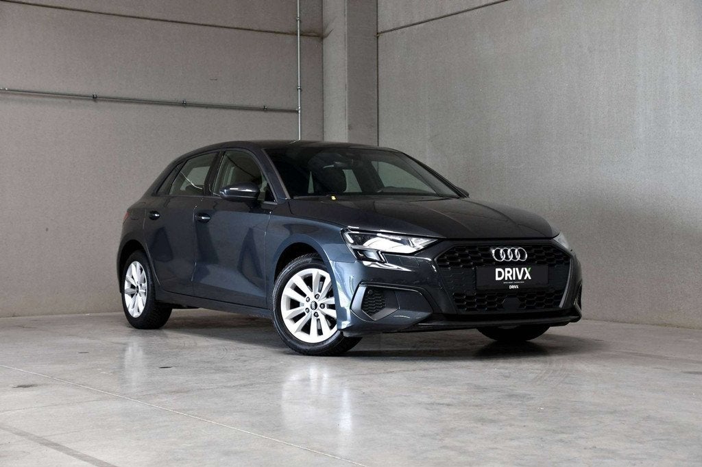 Audi A3 Sportback l Keyless Go l Led l Cruise Control l Lane, Auto's, Voorwielaandrijving, Stof, Gebruikt, Bedrijf