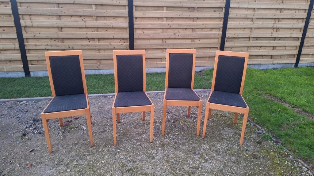 Stoelen, Ophalen