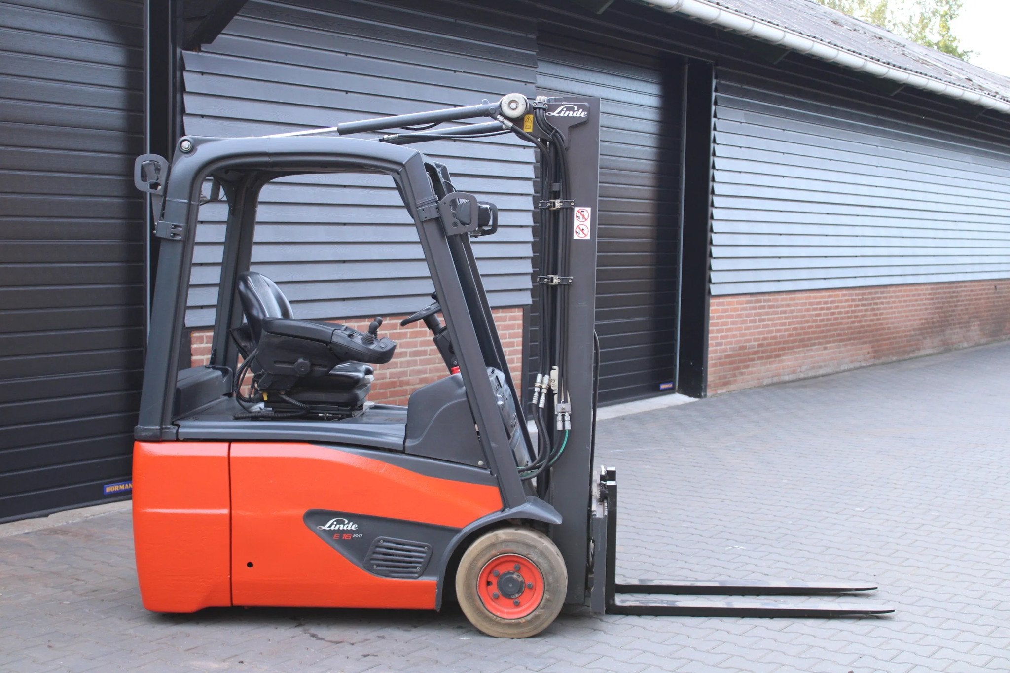 Linde E16 heftruck elektrische triplex sideshift, Articles professionnels, 1000 à 2000 kg, Électrique, Chariot élévateur, Linde