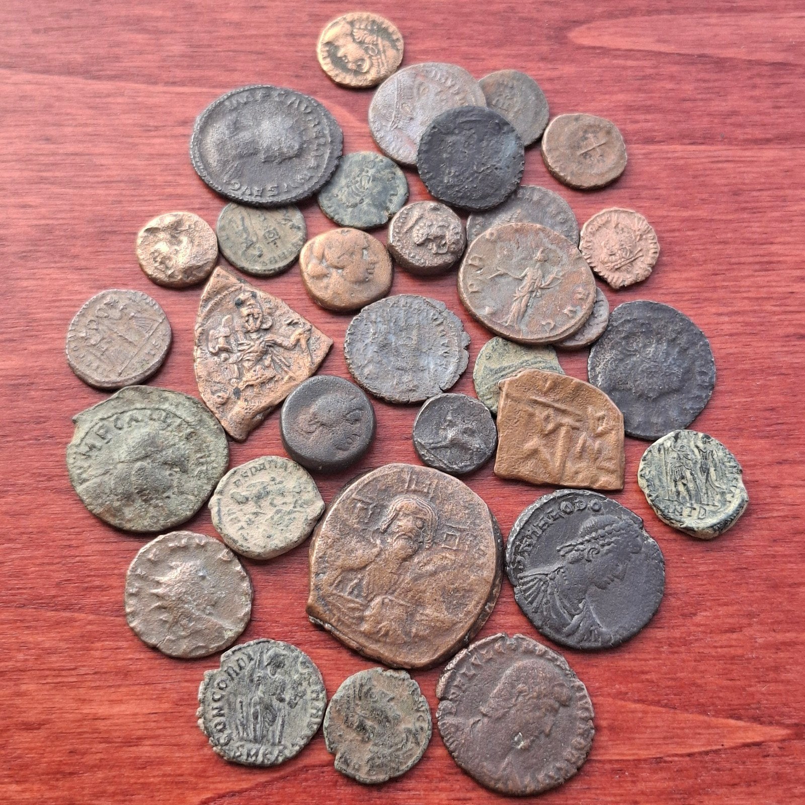 33x Lot de pièces anciennes (grecque, romaine, byzantine), Timbres & Monnaies, Monnaies & Billets de banque | Collections, Enlèvement ou Envoi