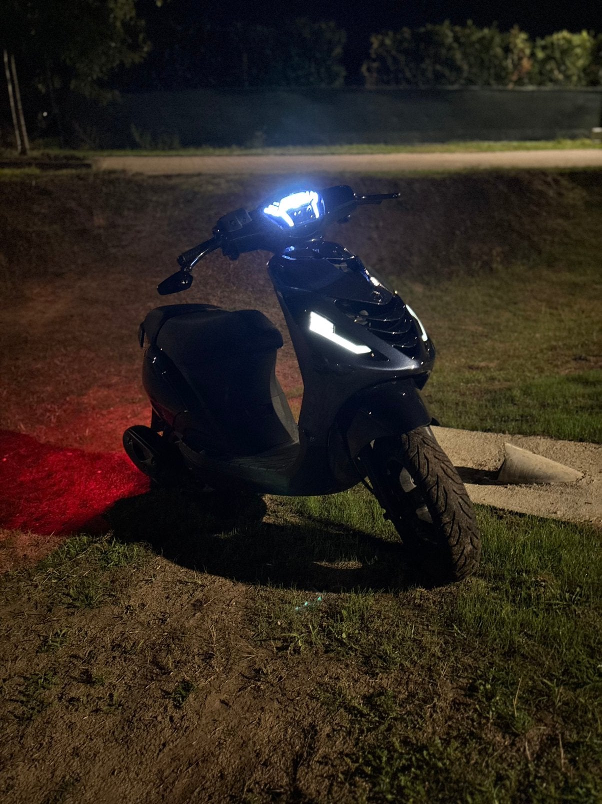 Zip 4t 2021, Fietsen en Brommers, Ophalen, Zip, 49 cc, Klasse B (45 km/u)