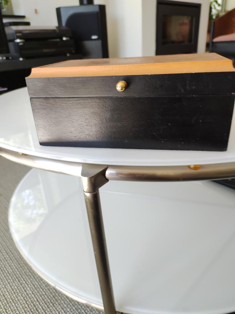 Boîte à bijoux avec miroir, Bijoux, Sacs & Beauté, Boîtes de maquillage & Beauty case, Enlèvement