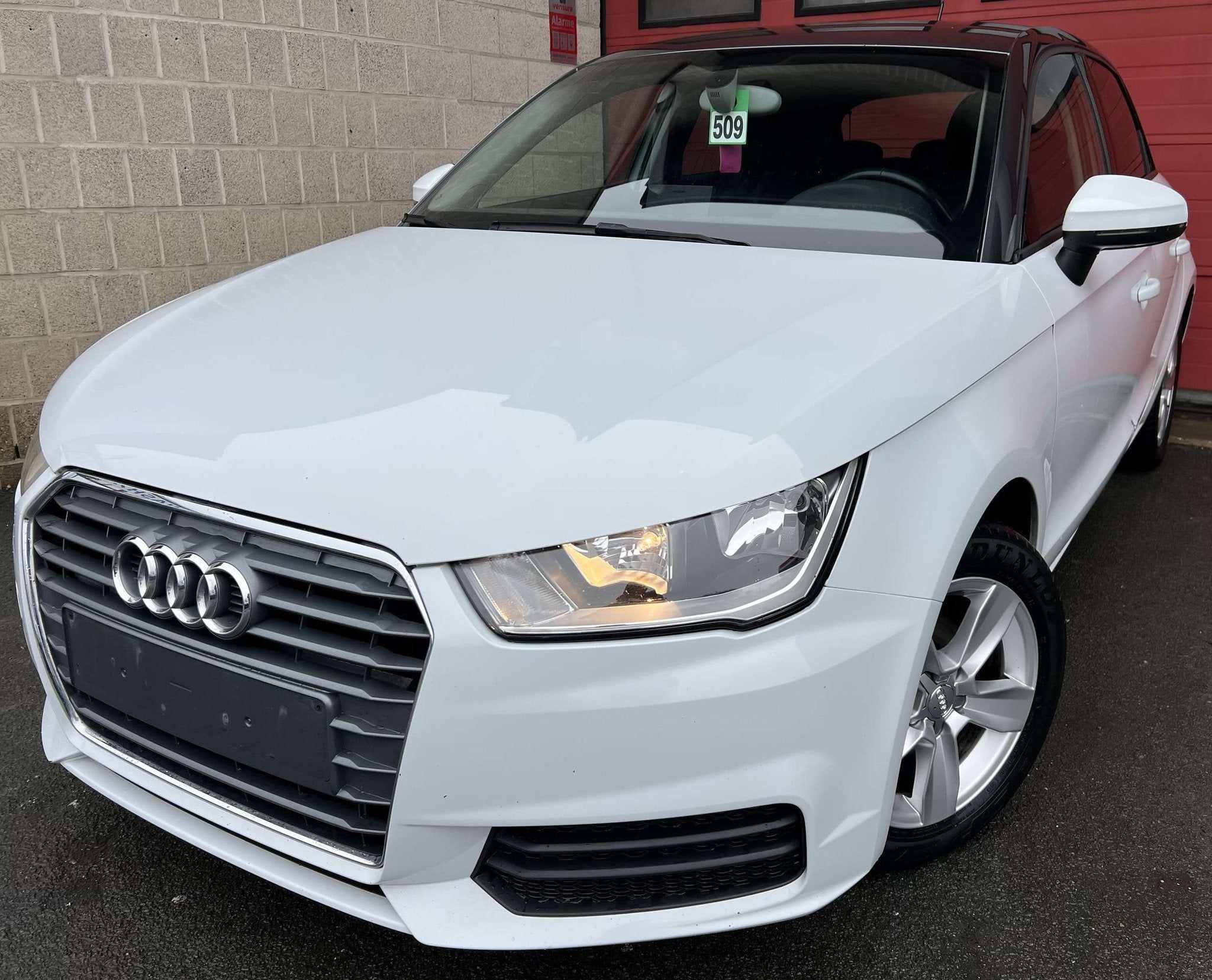 Audi A1 Sportback 1.4 TDi + NAVI + CLIM + EURO 6b (bj 2017), Auto's, Audi, 4 zetels, Wit, Bedrijf, 1422 cc