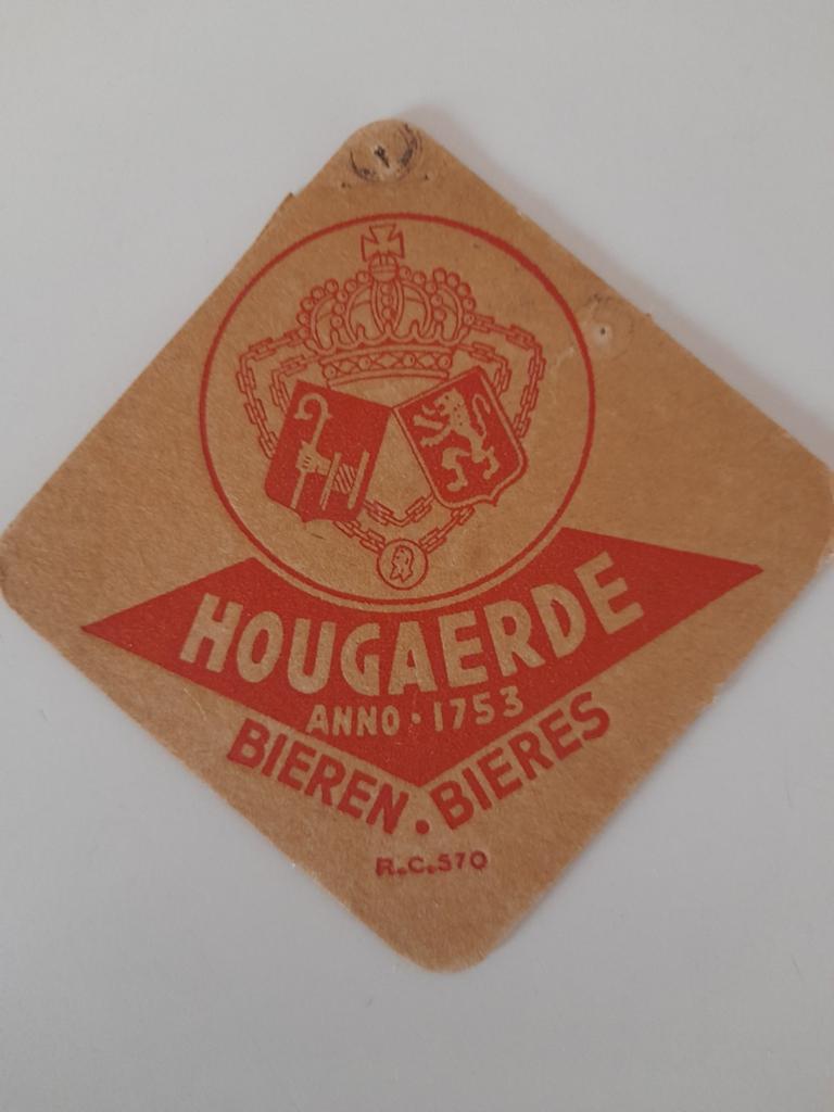 Tapis à bière Hougaerde, Collections, Envoi