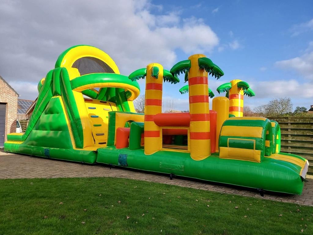 Springkasteel stormbaan 14 meter te huur, Hobby en Vrije tijd, Ophalen