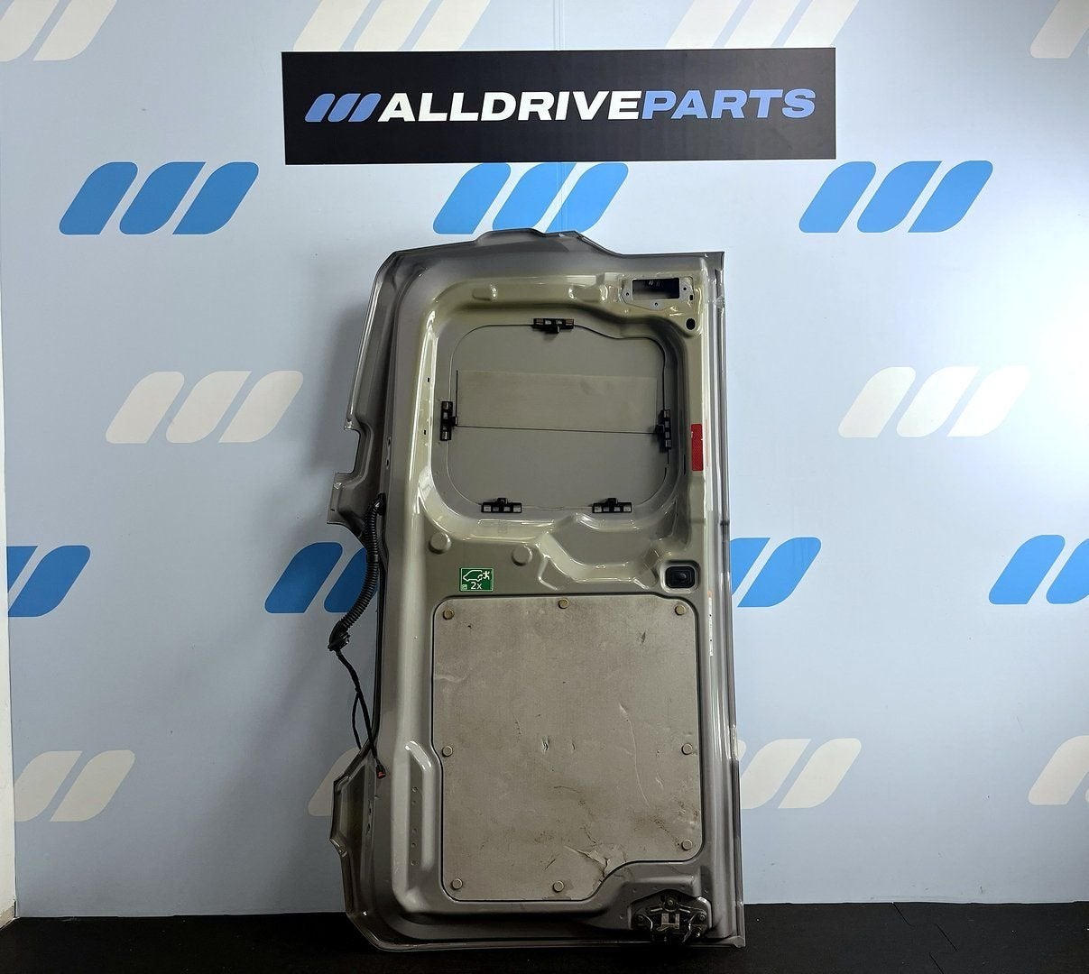 Porte arrière droite Ford Transit Custom gris PN4EG PZ31V400, Arrière, -, Haillon arrière, Utilisé