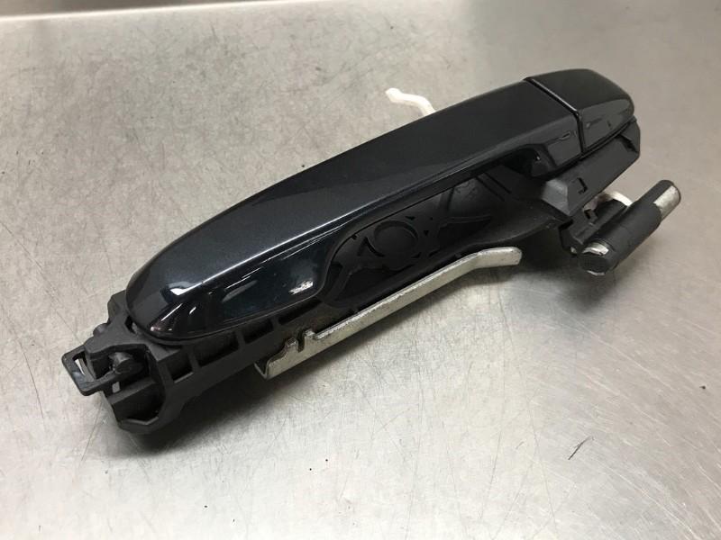 POIGNEE EXTERIEURE ARRIÈRE DROITE Toyota Auris (E18), Utilisé, Arrière, Toyota