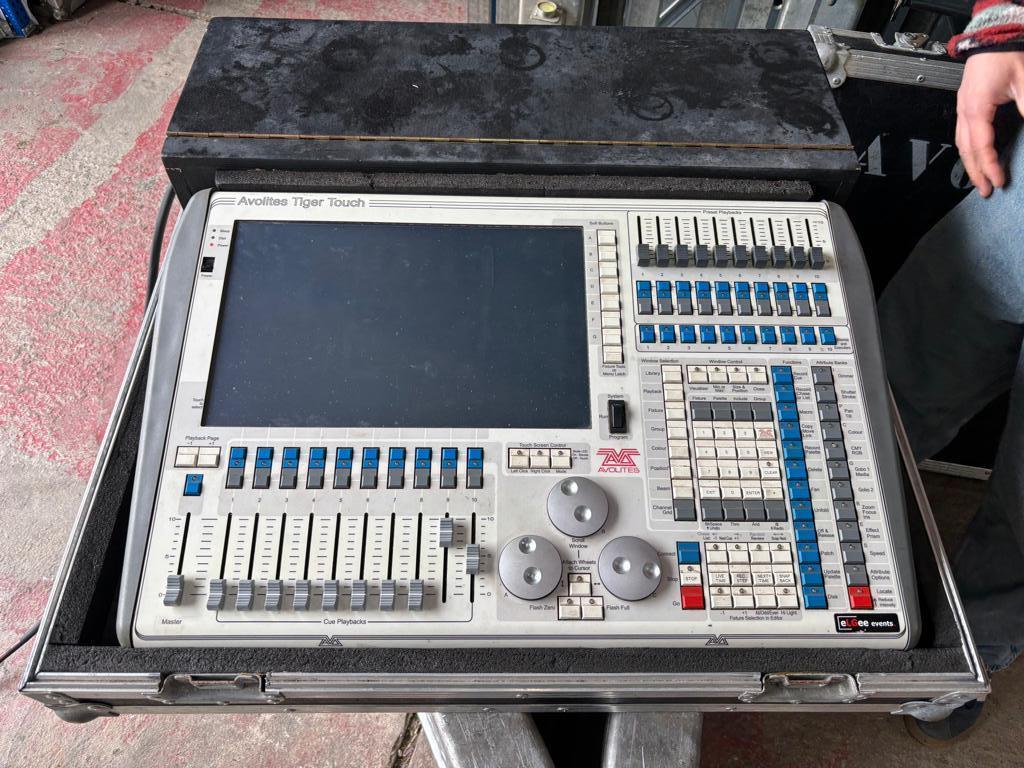 avolites tiger touch, Musique & Instruments, Enlèvement, Utilisé, Lumières