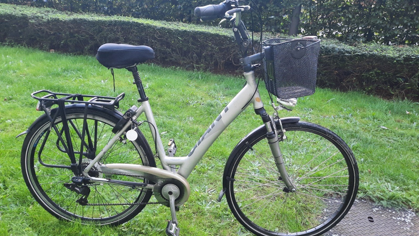 damesfiets merk van GIANT 7VERSNELLINGEN 28INCH, Fietsen en Brommers, Ophalen, Giant
