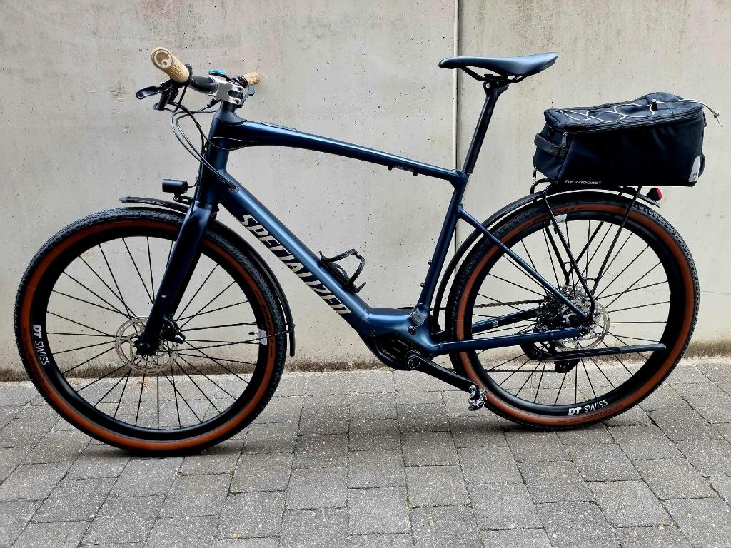 Specialized vado sl 1000km, Fietsen en Brommers, Elektrische fietsen, Ophalen, Zo goed als nieuw, 50 km per accu of meer