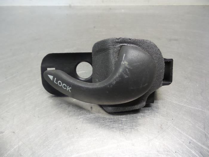 Poignée porte coulissante droite d'un Fiat Doblo, -, 3 mois de garantie, Utilisé, Fiat
