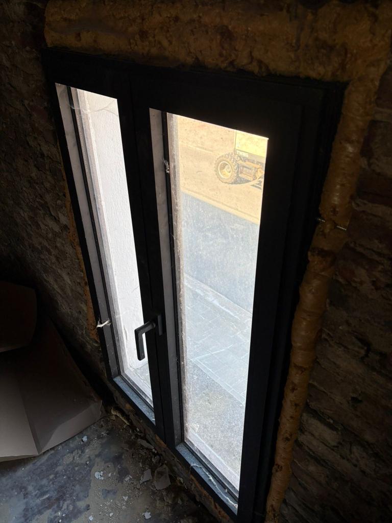 4 fenêtres à double vitrage de haute qualité + velux, Enlèvement, Comme neuf, Fenêtre de façade ou Vitre, Double vitrage
