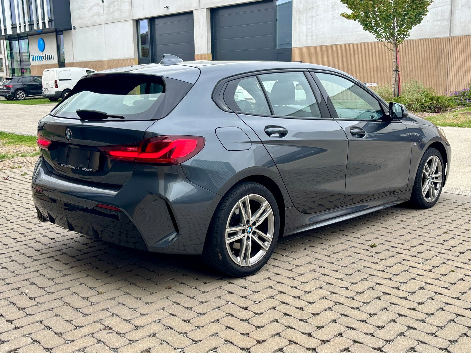 BMW 116i Pack M, Argent ou Gris, Achat, Euro 6, Entreprise