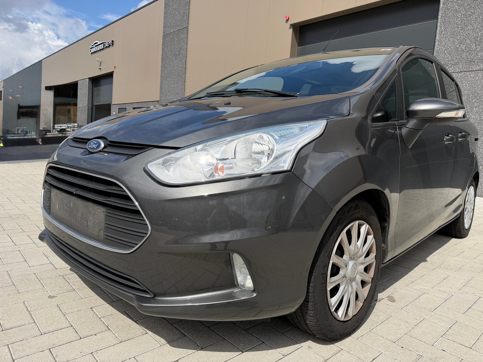 Ford B-Max 1.6 Benzine Automaat – 2016, Auto's, Ford, Stof, 4 cilinders, Bedrijf, 5 zetels