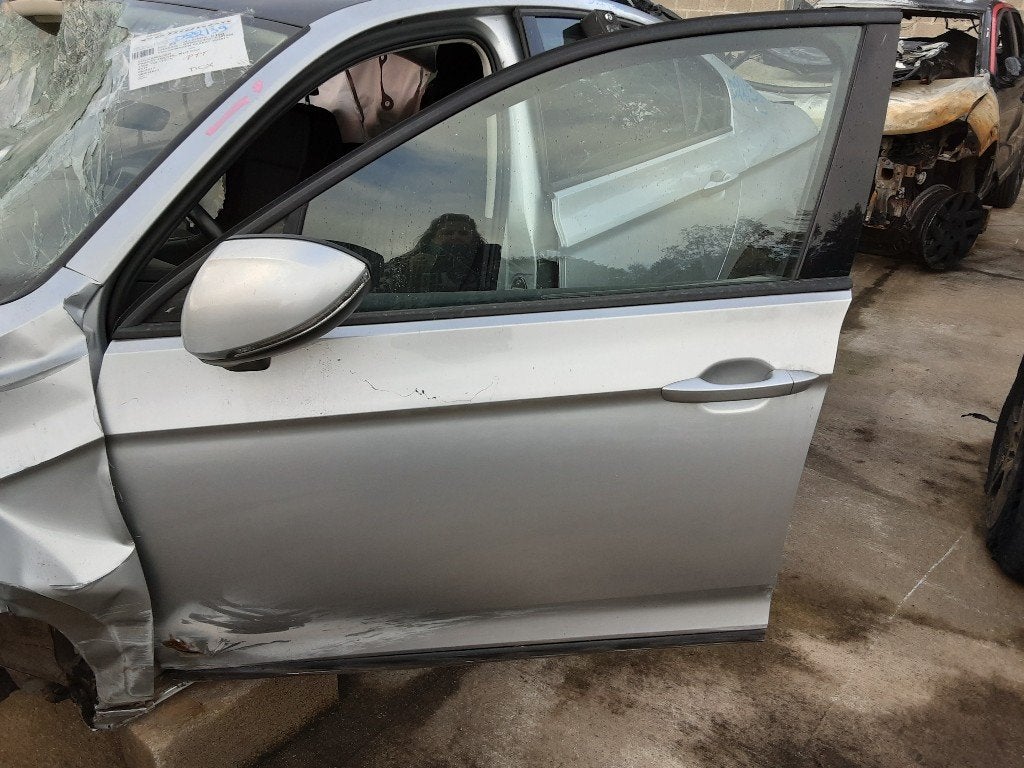 PORTE AVANT GAUCHE Volkswagen Passat (3G2) (01-2014/03-2024), Volkswagen, Volkswagen AG, Utilisé, Kundenbetreuung@volkswagen.de