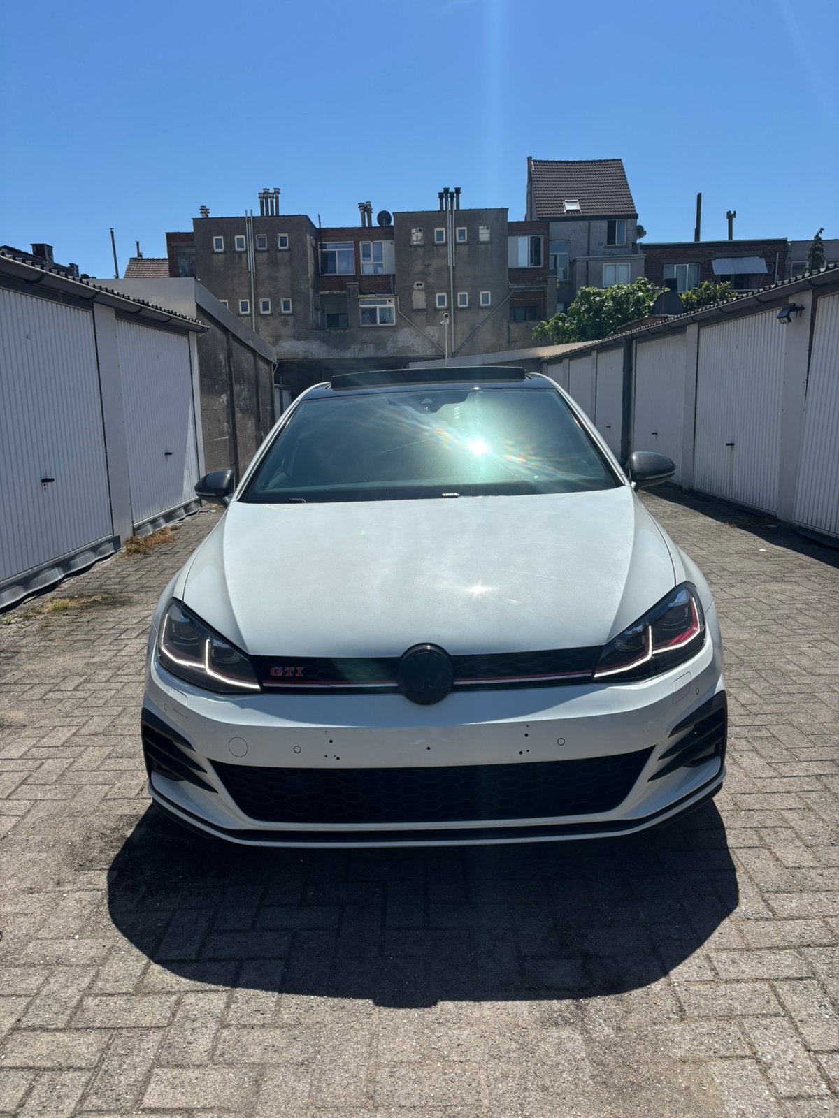 Golf 7.5 GTI 300pk full option, Autos, Volkswagen, Particulier, Golf, ABS, Caméra de recul, Régulateur de distance, Airbags, Air conditionné