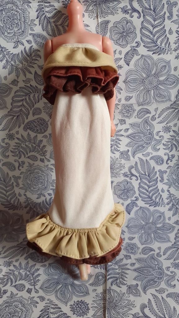 Robe vintage pour poupée barbie, Enlèvement ou Envoi, Poupée