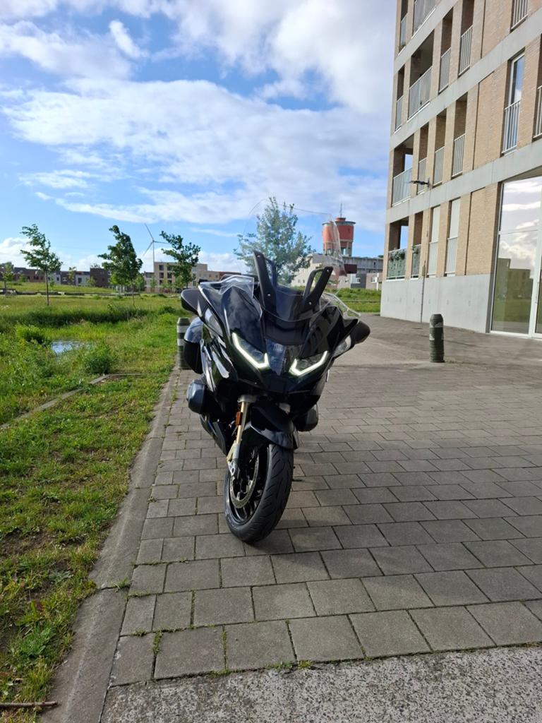 Bmw R1250RT Triple Noir, Permis Moto A, Plus de 35 kW, 2 cylindres, Particulier
