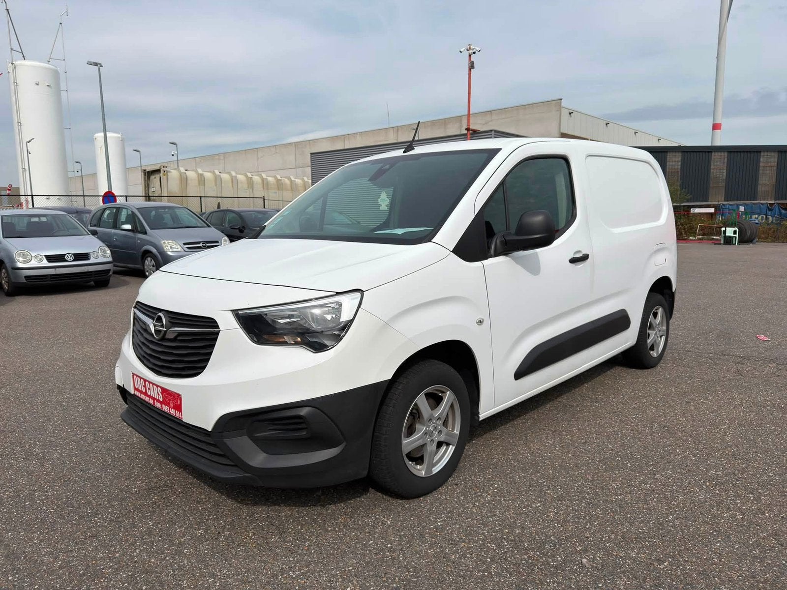OPEL COMBO 1.5D LICHTE VRACHT – AIRCO – TREKHAAK – 1 JAAR, Auto's, Wit, Bedrijf, 5 deurs, 2 zetels