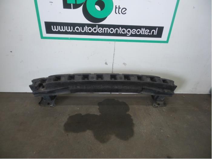 Bumperframe voor van een Volkswagen Caddy (Caddy 04-), Gebruikt, -, Volkswagen, -