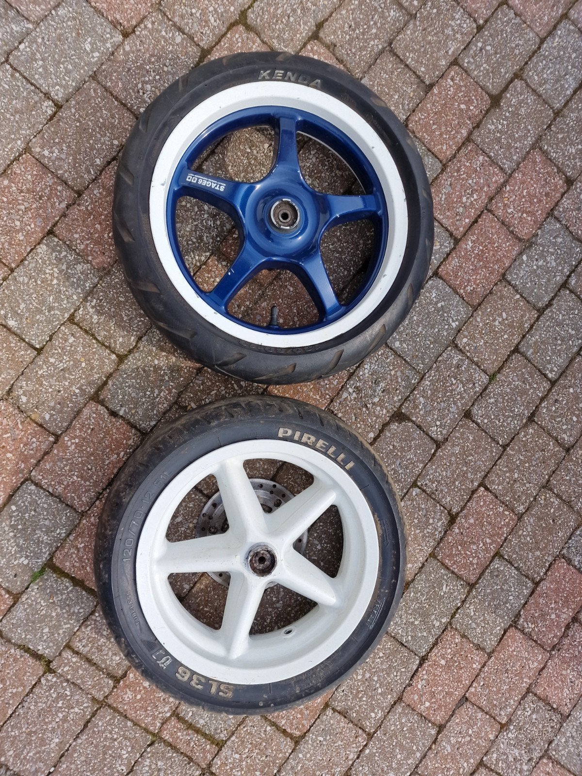 mbk booster en aerox velgen, Enlèvement, Aerox