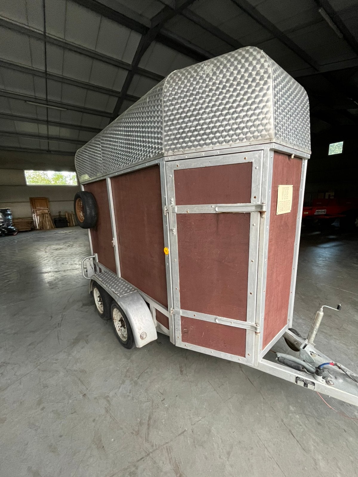 Paardentrailer, Dieren en Toebehoren, Ophalen, Gebruikt, Hout, 1½-paards trailer