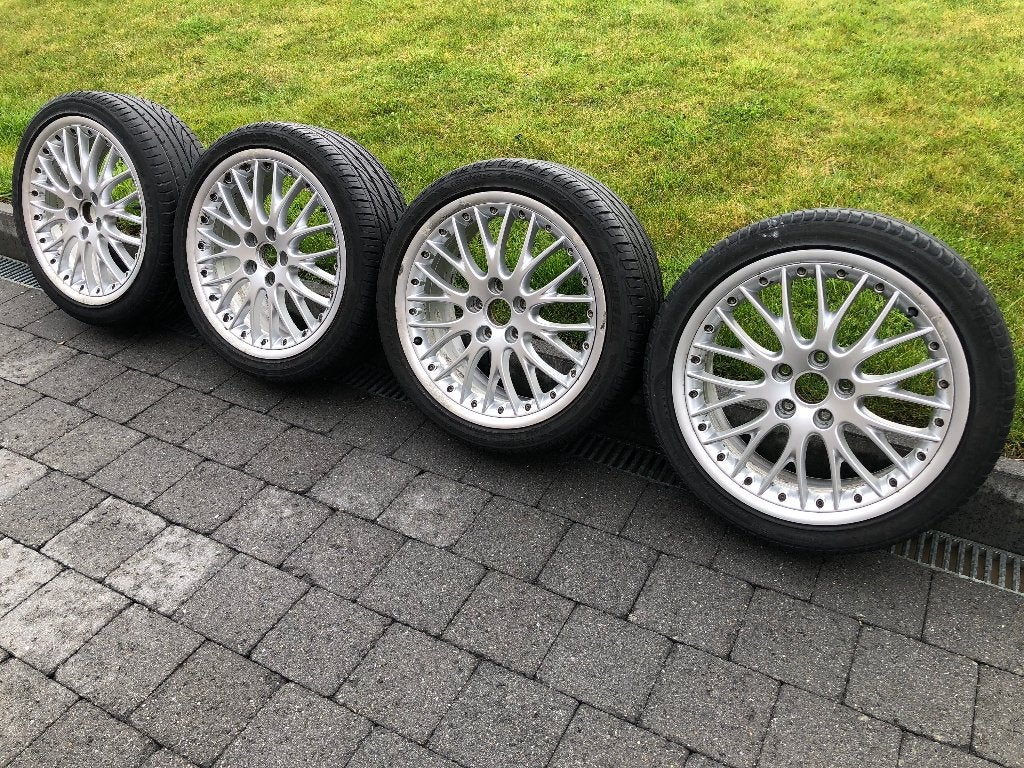 JANTES .  BBS ..  225 - 40 - 18 - ORIGINAL BBS .. 5 x 112 .., Véhicule de tourisme, Pneus été, 18 pouces, Enlèvement