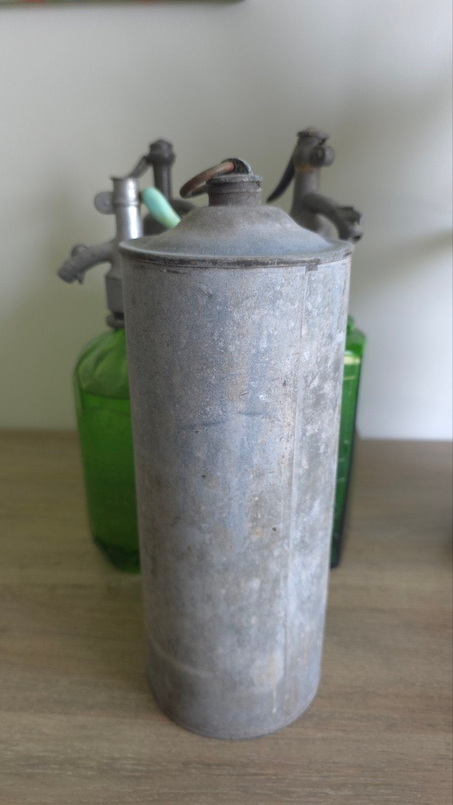 Zinken fles, Ophalen