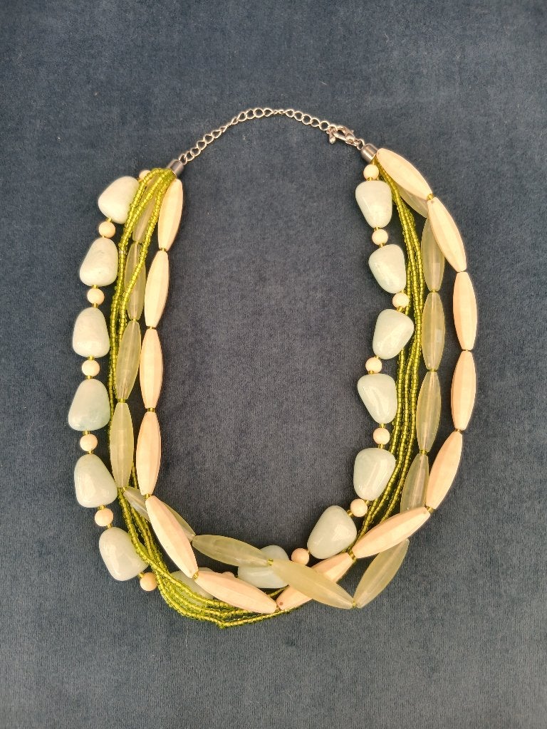 Ketting met stenen, Handtassen en Accessoires, Kettingen, Ophalen, Zo goed als nieuw, Groen, Verstelbaar