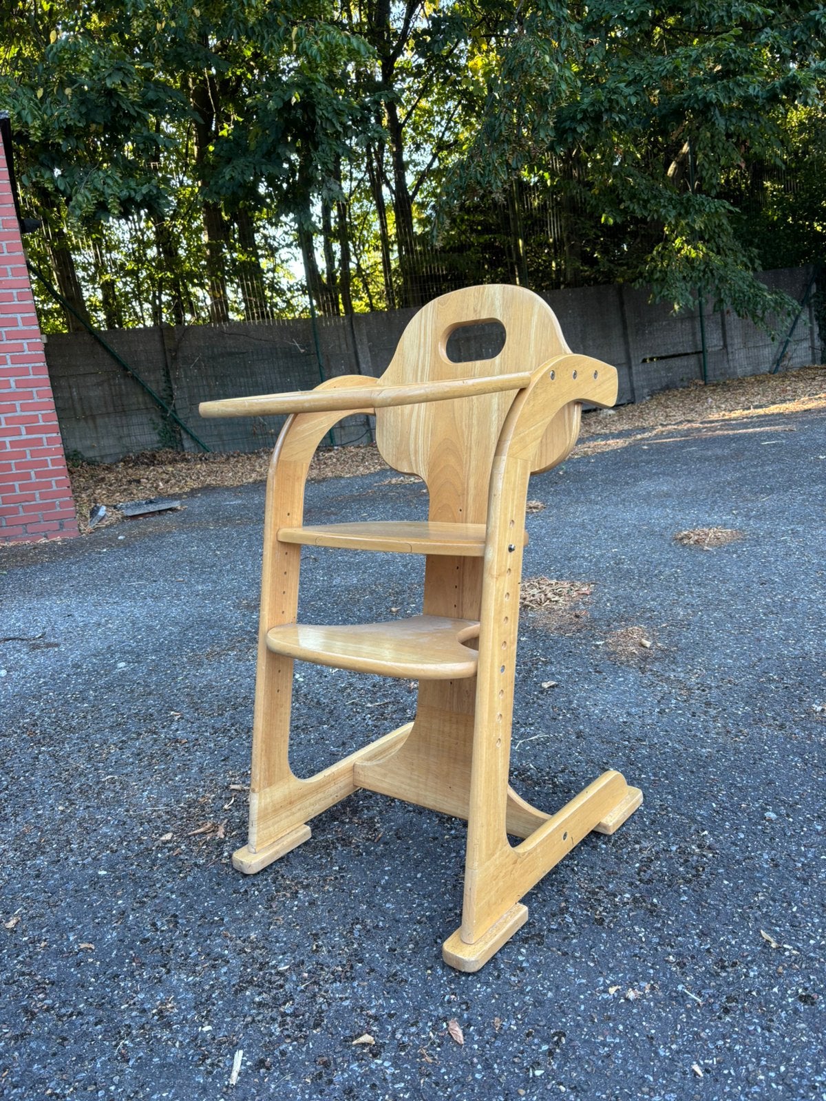 Houten kinderstoel, Kinderen en Baby's, Kinderstoelen, Ophalen, Zo goed als nieuw