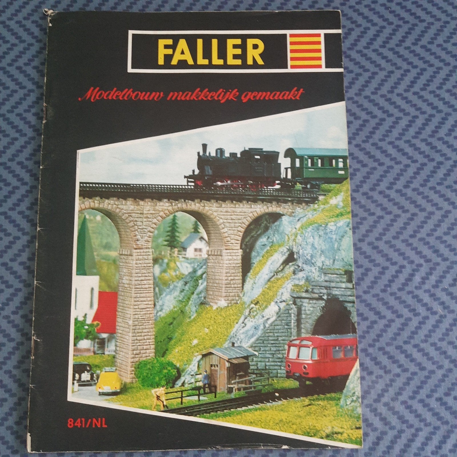 Vaste catalogue VINTAGE de FALLER datant des environs de 197, Hobby & Loisirs créatifs, Enlèvement