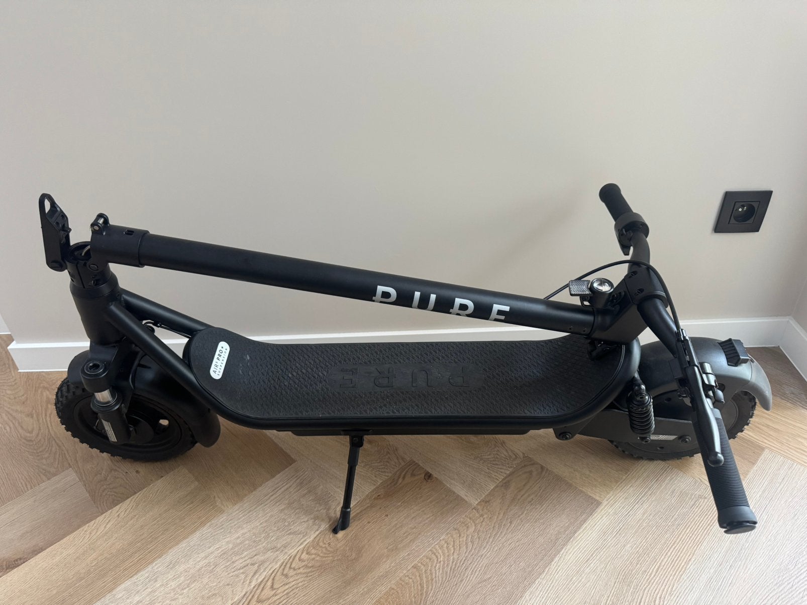 Elektrische step PURE, Fietsen en Brommers, Ophalen, Zo goed als nieuw, Elektrische step (E-scooter)
