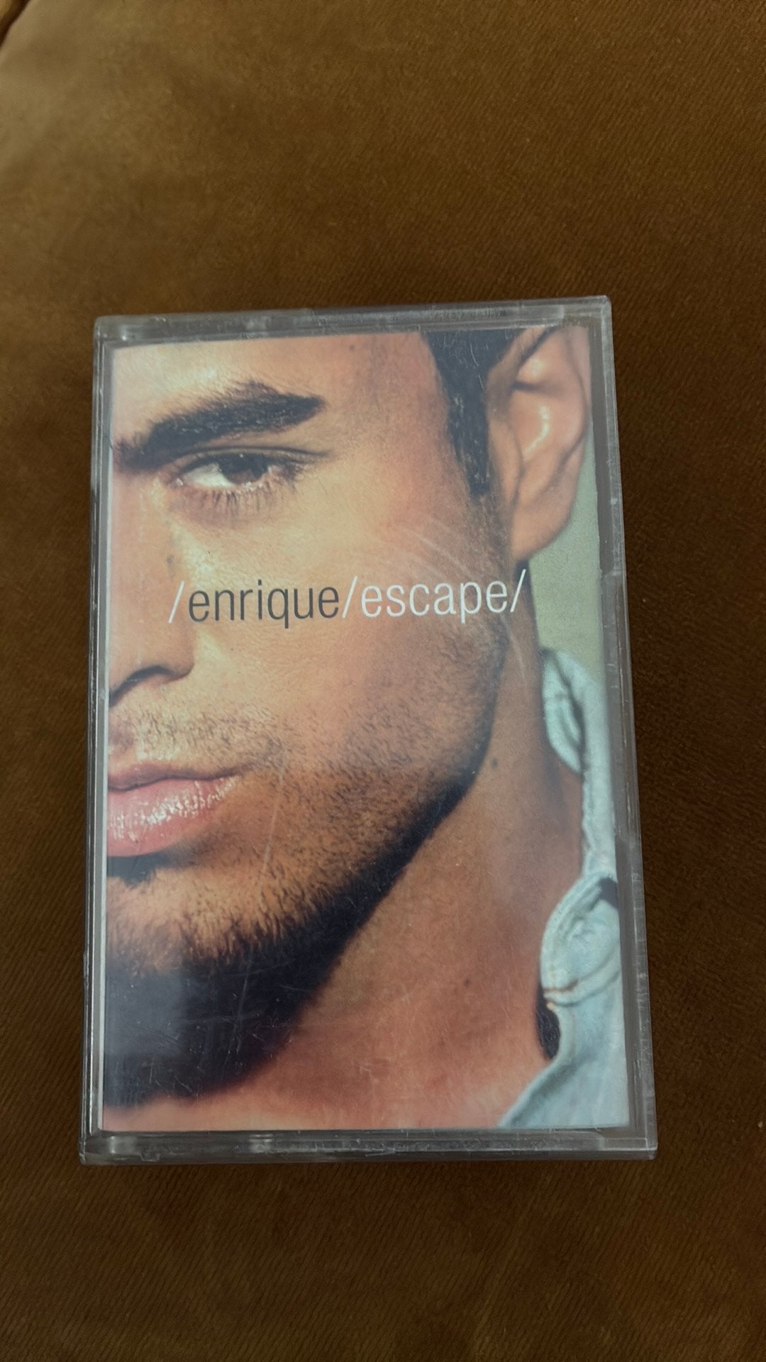 Enrique Escape, Ophalen, Zo goed als nieuw