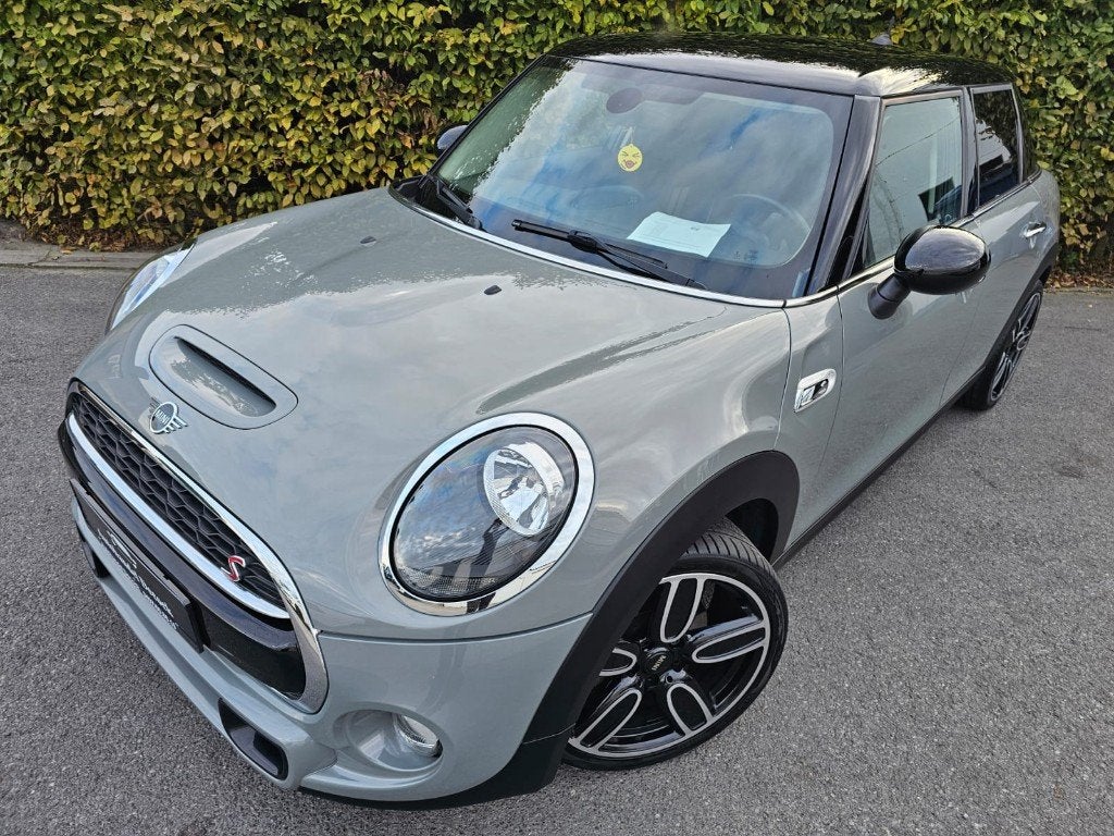 Mini cooper S 2.0 | CAMERA | 18INCH VELGEN, Auto's, 1998 cc, Stof, Bedrijf, 5 zetels
