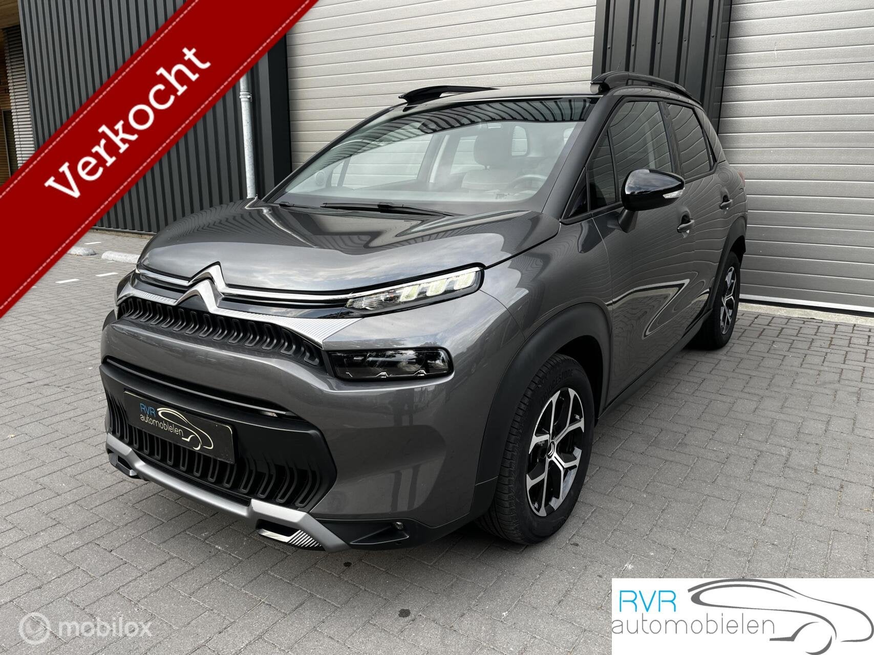 Citroen C3 Aircross 1.2 PureTech AUTOMAAT/CRUISE/LEER/CLIMA, Auto's, Gebruikt, Zwart, 1199 cc, Leder
