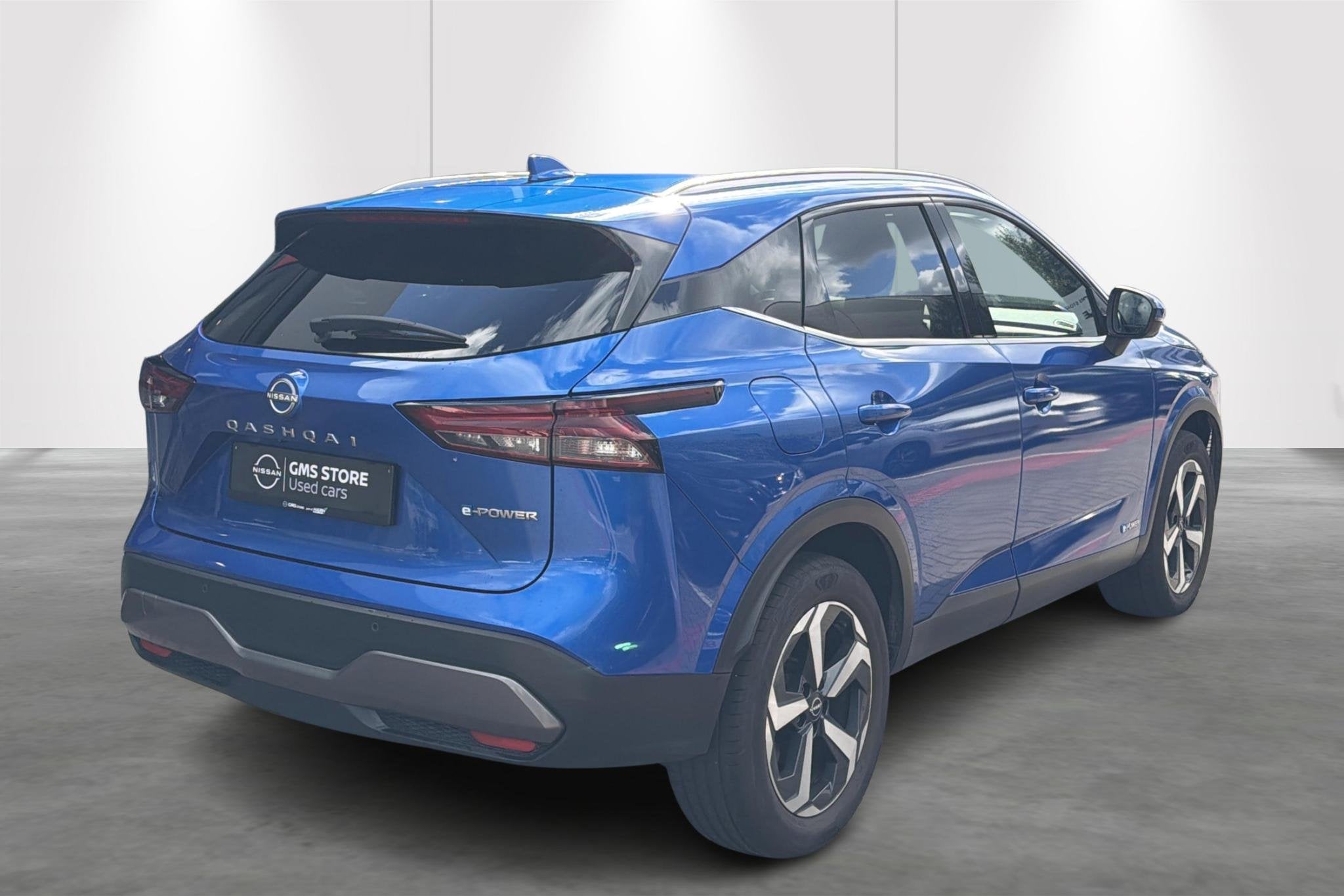 Nissan Qashqai e-POWER-Aut-Pano-360Cam-Carplay-Gps, Auto's, Stof, Gebruikt, 750 kg, Blauw