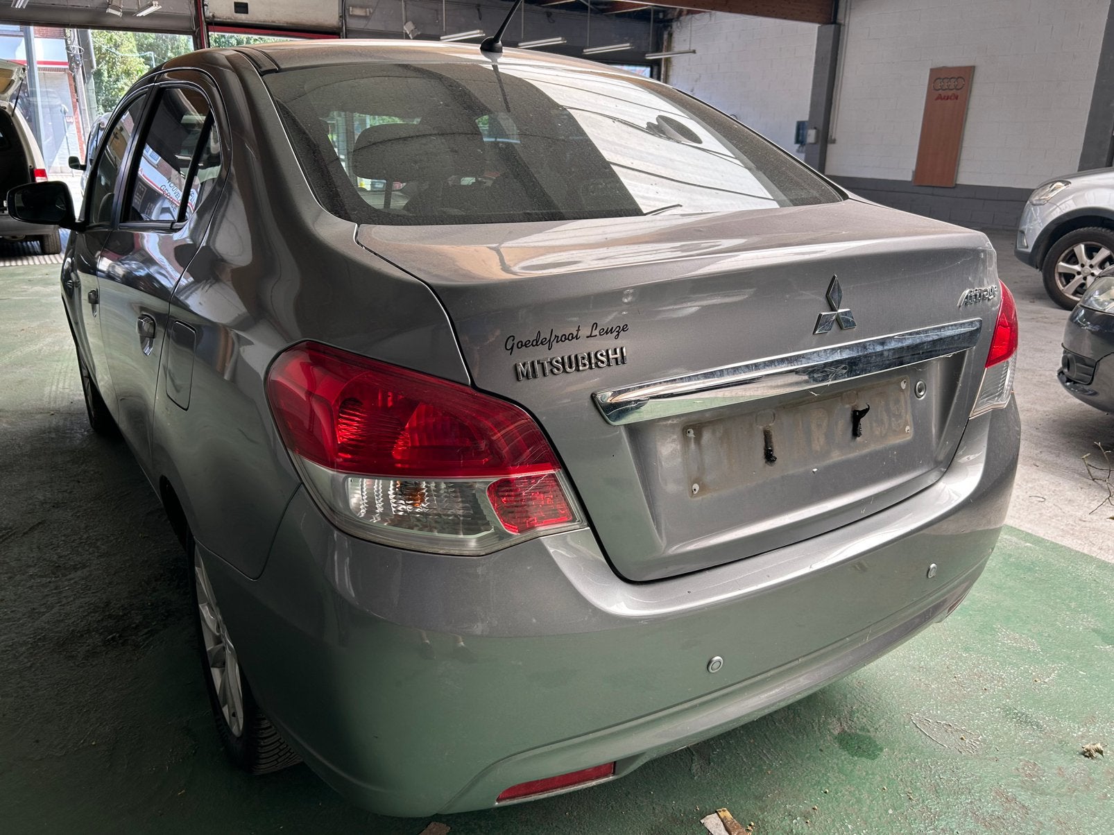 Mitsubishi attrage 1.2 essence année 2015, Boîte automatique, Autos, Achat, 4 portes, Entreprise, Automatique