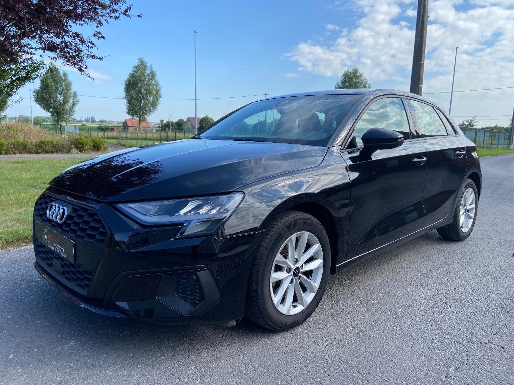 Audi A3 30TFSI SPORTBACK/LED/NAVI/VIRTUAL COCKPIT/PDC V+A, Auto's, Stof, Zwart, Handgeschakeld, 81 kW