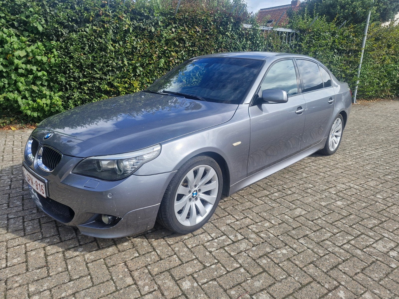 BMW 525D 3.0 M.PACKAGE BJ 2007 AUTO FACELIFT EN CUIR NAV GKV, Cuir, Argent ou Gris, Entreprise, Carnet d'entretien