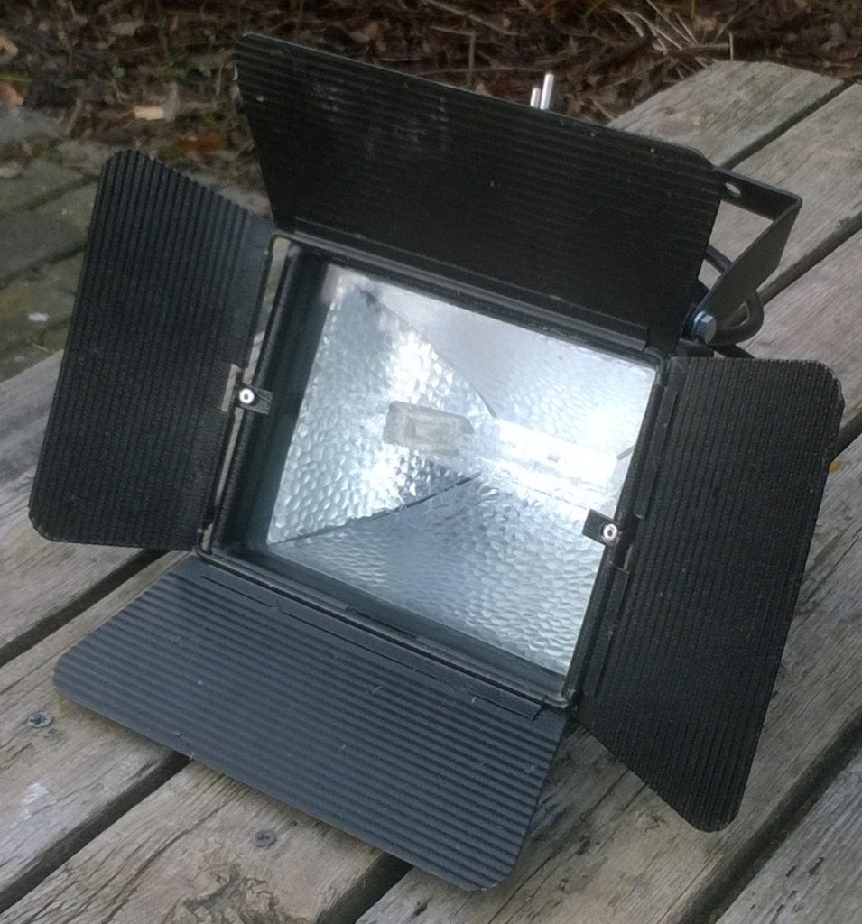 Bouwlamp 500 Watt met barndoor, Ophalen of Verzenden, Gebruikt, 200 tot 500 watt, Lamp met armatuur