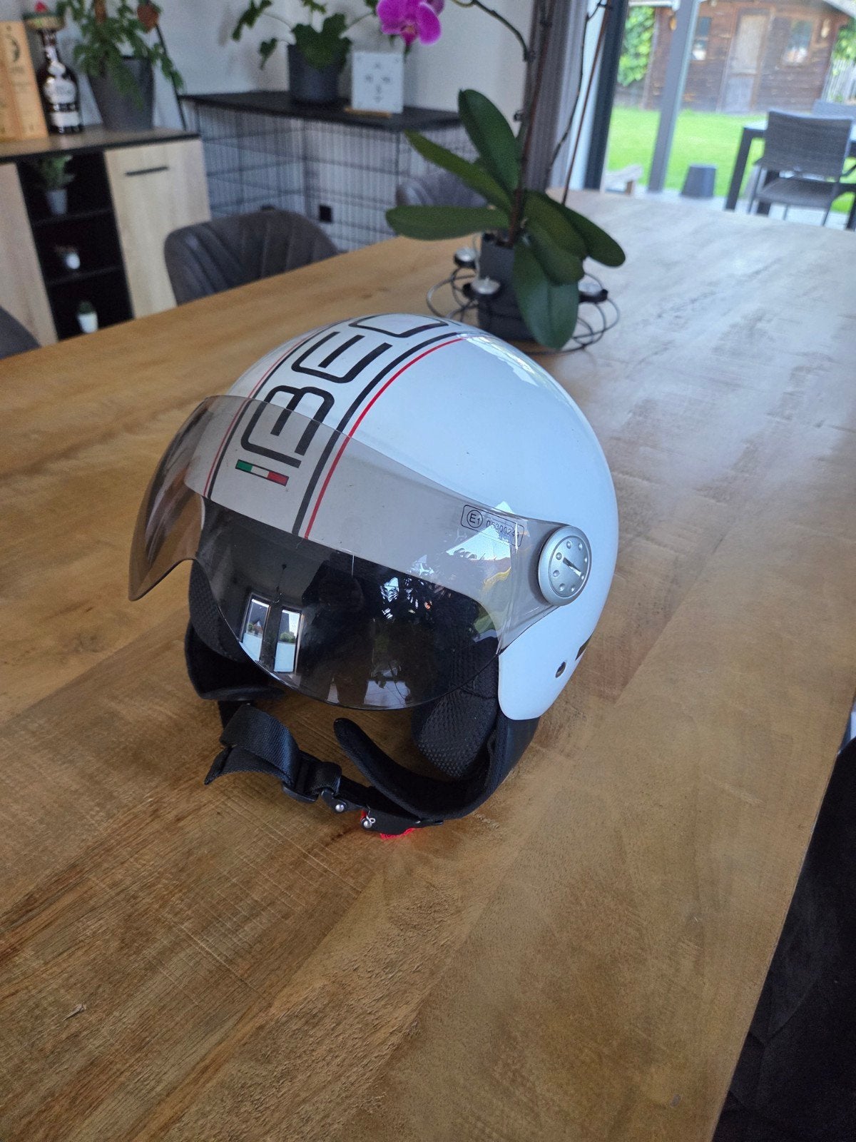 vespa helm medium, Ophalen, Medium
