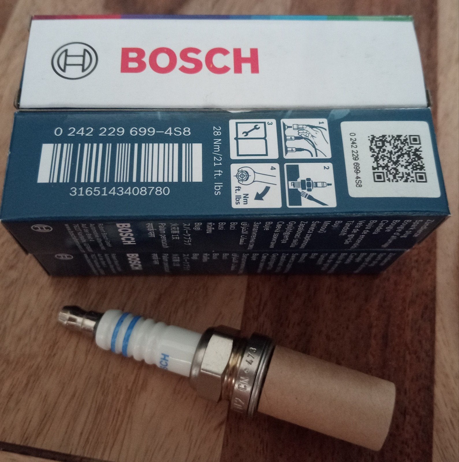 Lot de 4 bougies d’allumage BOSCH neuves Réf : 0 242 229 699, Ophalen of Verzenden, Chevrolet