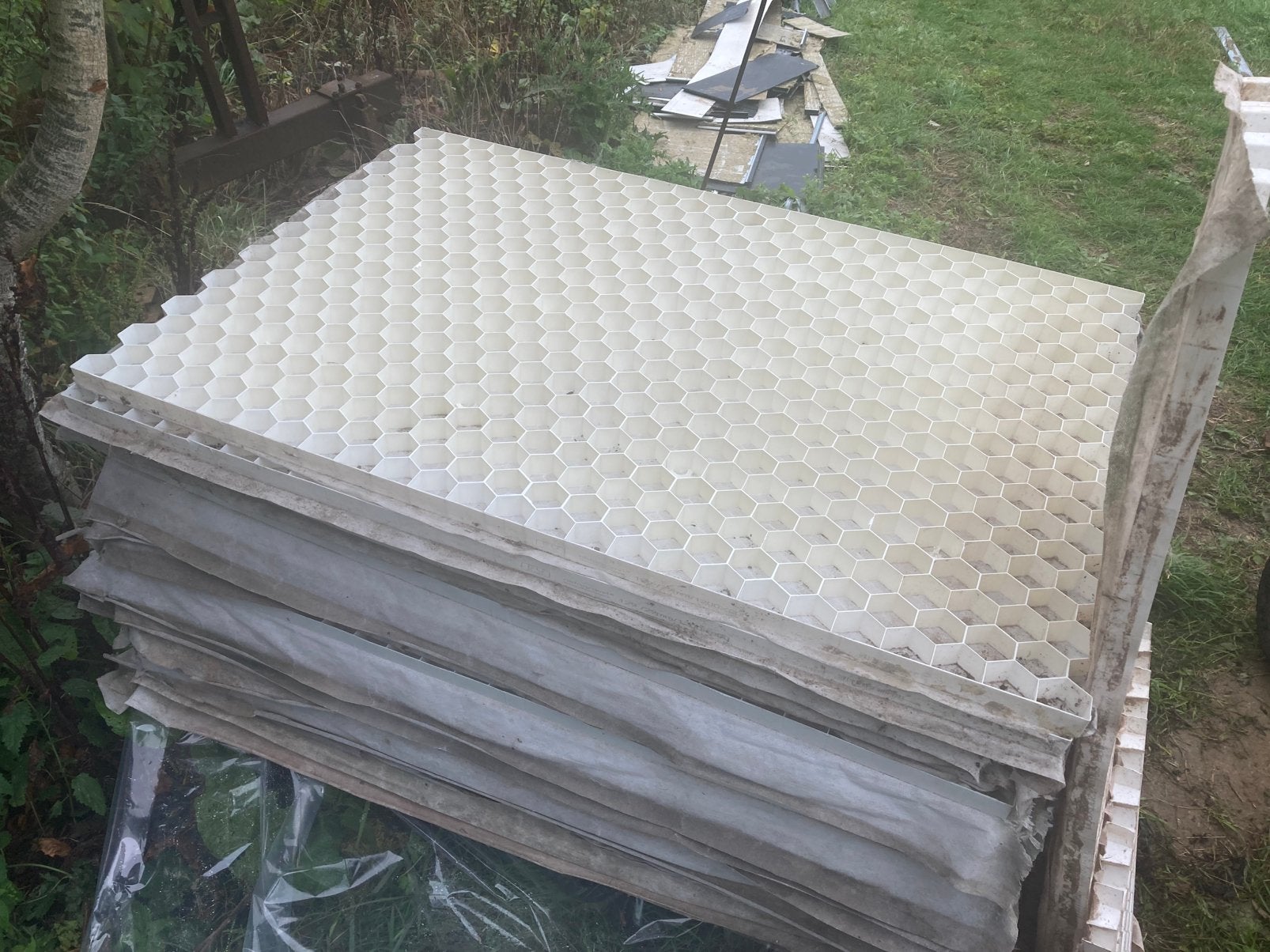 Grilles à gravier 80 x 120 cm (jamais utilisées), Enlèvement, Comme neuf