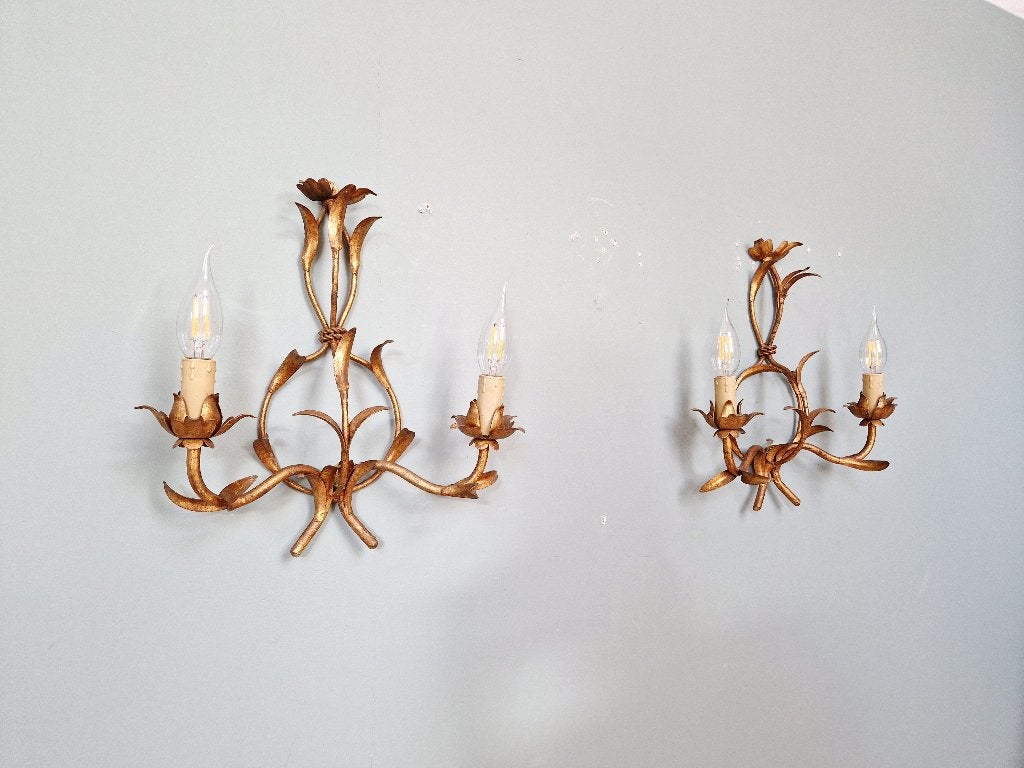 Paire d'appliques florales en métal doré, Italie, 1960, Enlèvement ou Envoi