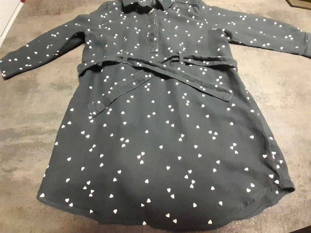 jurk lange mouwen maat 104, Enfants & Bébés, Vêtements enfant | Taille 104, Enlèvement, Utilisé, Fille, Robe ou Jupe
