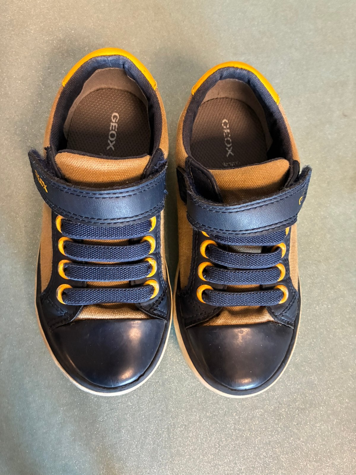 Kinderschoenen geox maat 26, Kinderen en Baby's, Ophalen, Gebruikt