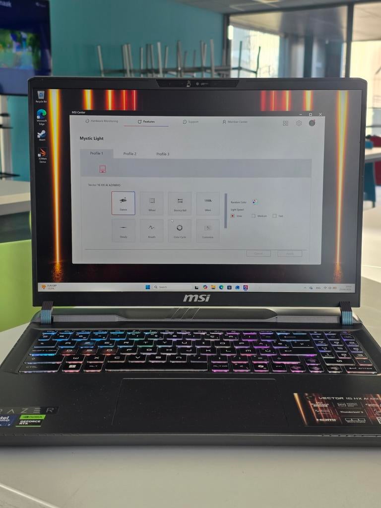 VECTEUR MSI RTX 5070 TI, Enlèvement ou Envoi