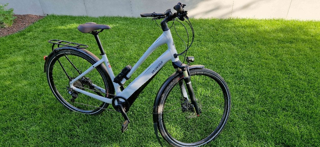 Gespecialiseerde Turbo Como 4.0 met lage instap, Fietsen en Brommers, Elektrische fietsen, Ophalen, Gebruikt, 50 km per accu of meer