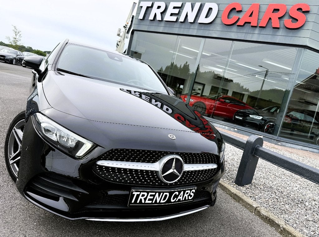 Mercedes-Benz A 200 D AUT AMG CAM LED AMBI BURM KEYLESS, Auto's, Zwart, 5 deurs, https://public.car-pass.be/vhr/94d26e58-64c0-4219-9c71-9d31828d7f98